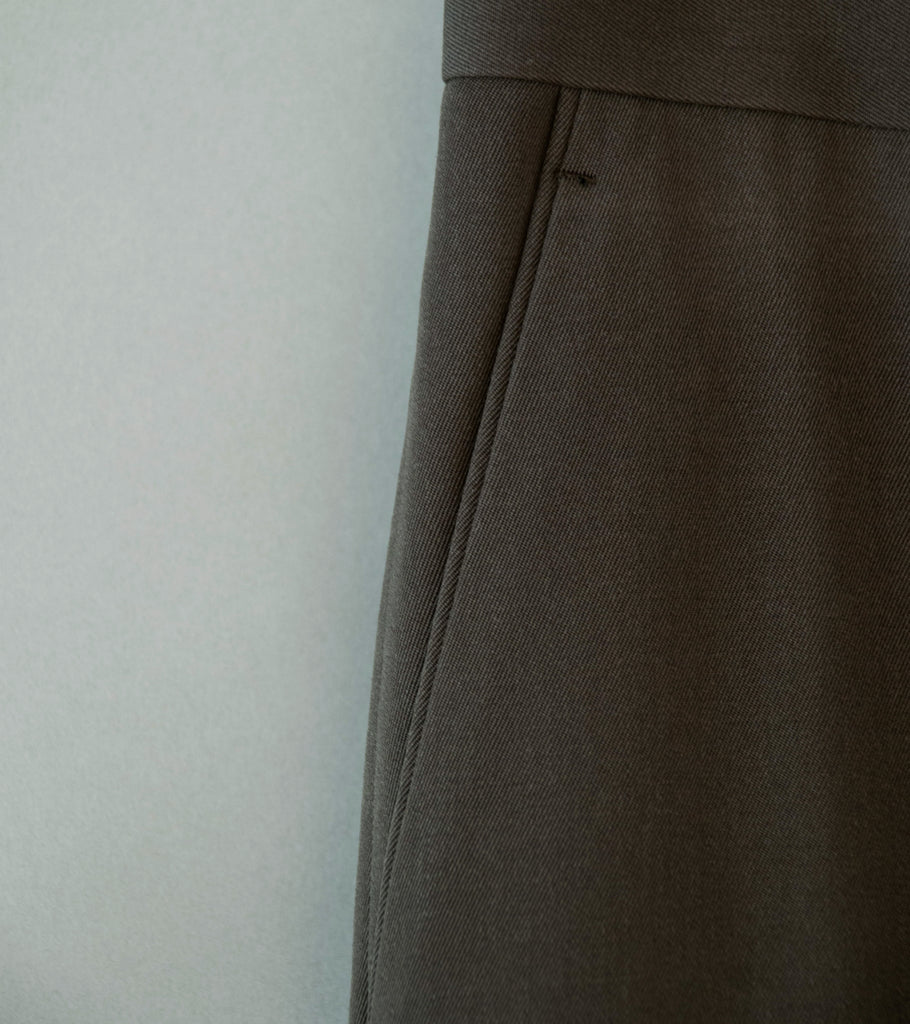 Auralee 'Light Wool Max Gabardine Slacks' (Dark Brown) – C'H'C'M'
