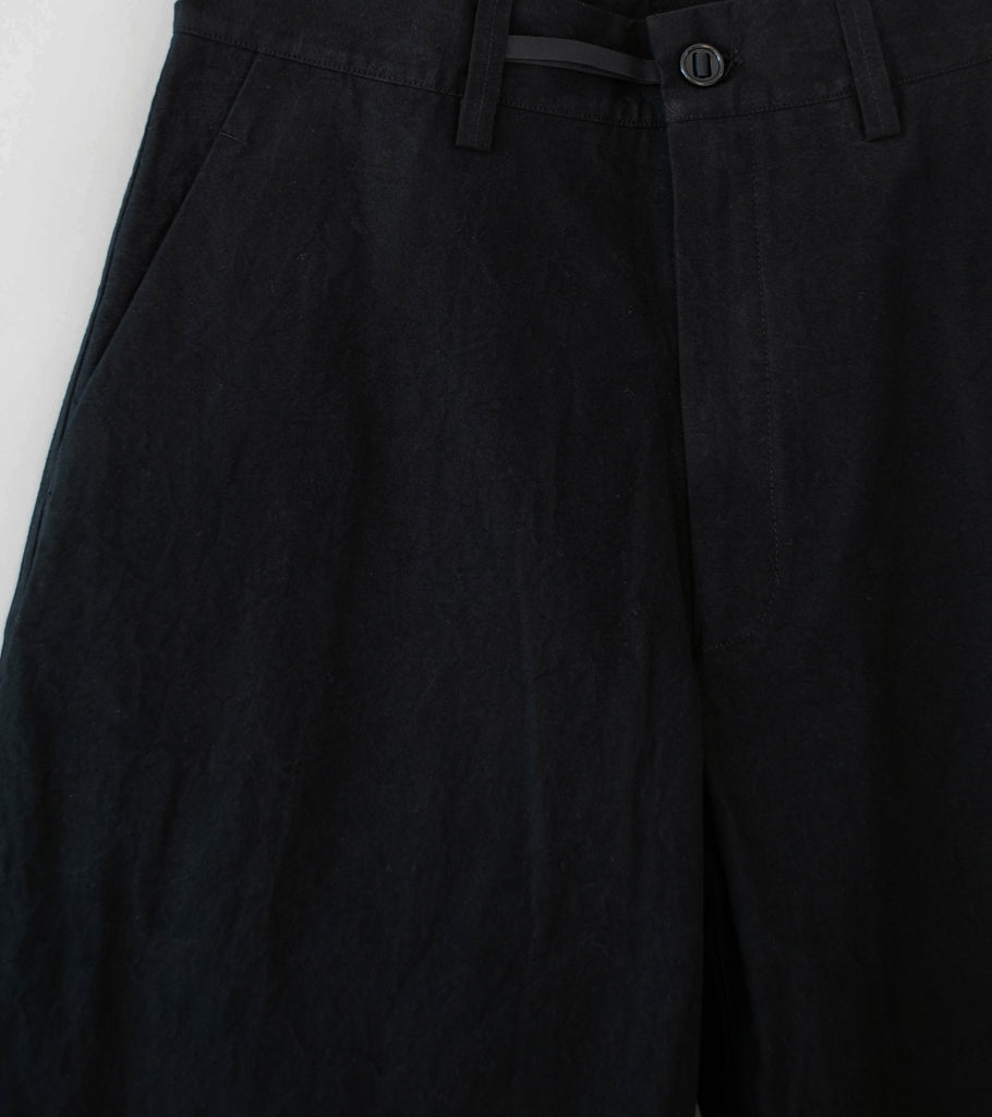 MAN-TLE 'R20 P4 Wide Pants' (Black Wax) – C'H'C'M'