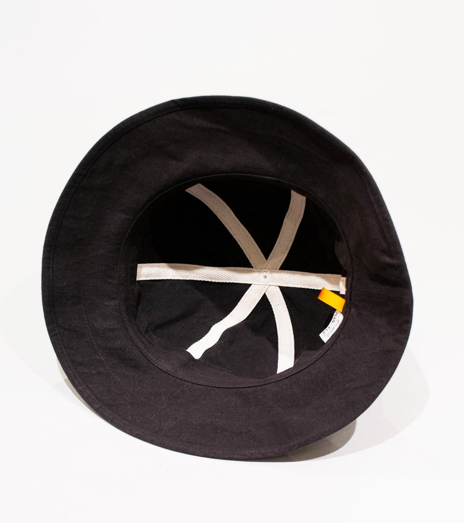 MAN-TLE 'R20 C2 Wide Hat' (Earth Wax) – C'H'C'M'