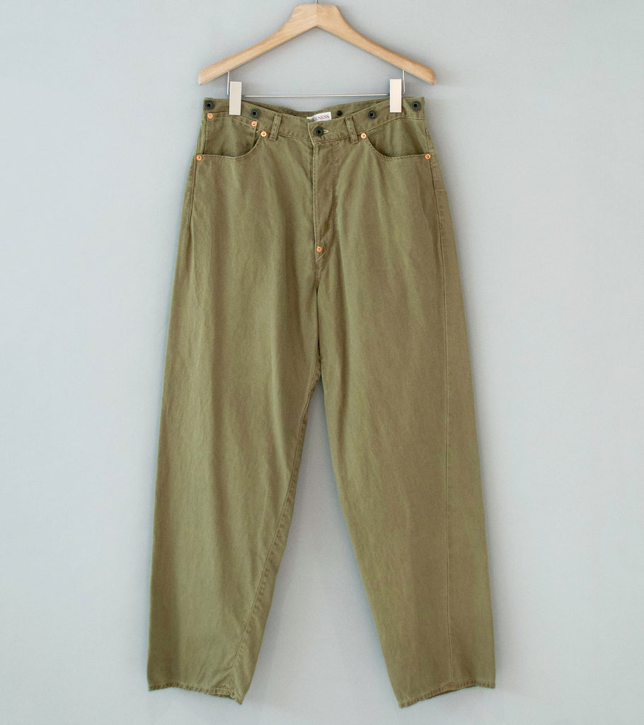 Niceness 'H.SHARKY Vintage Treated Herringbone Twist Jeans' (Khaki