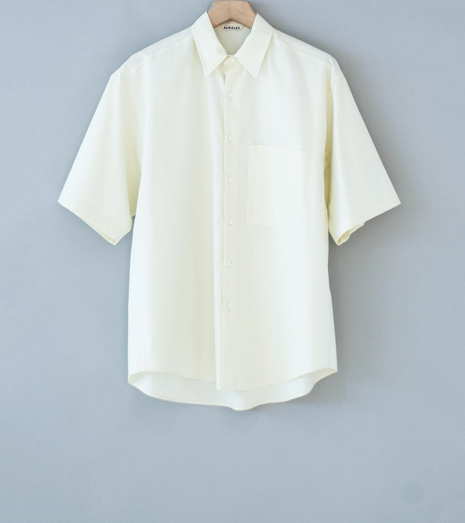 Auralee 'Washed Finx Twill Big Half Sleeved Shirt' (Vanilla) – C'H