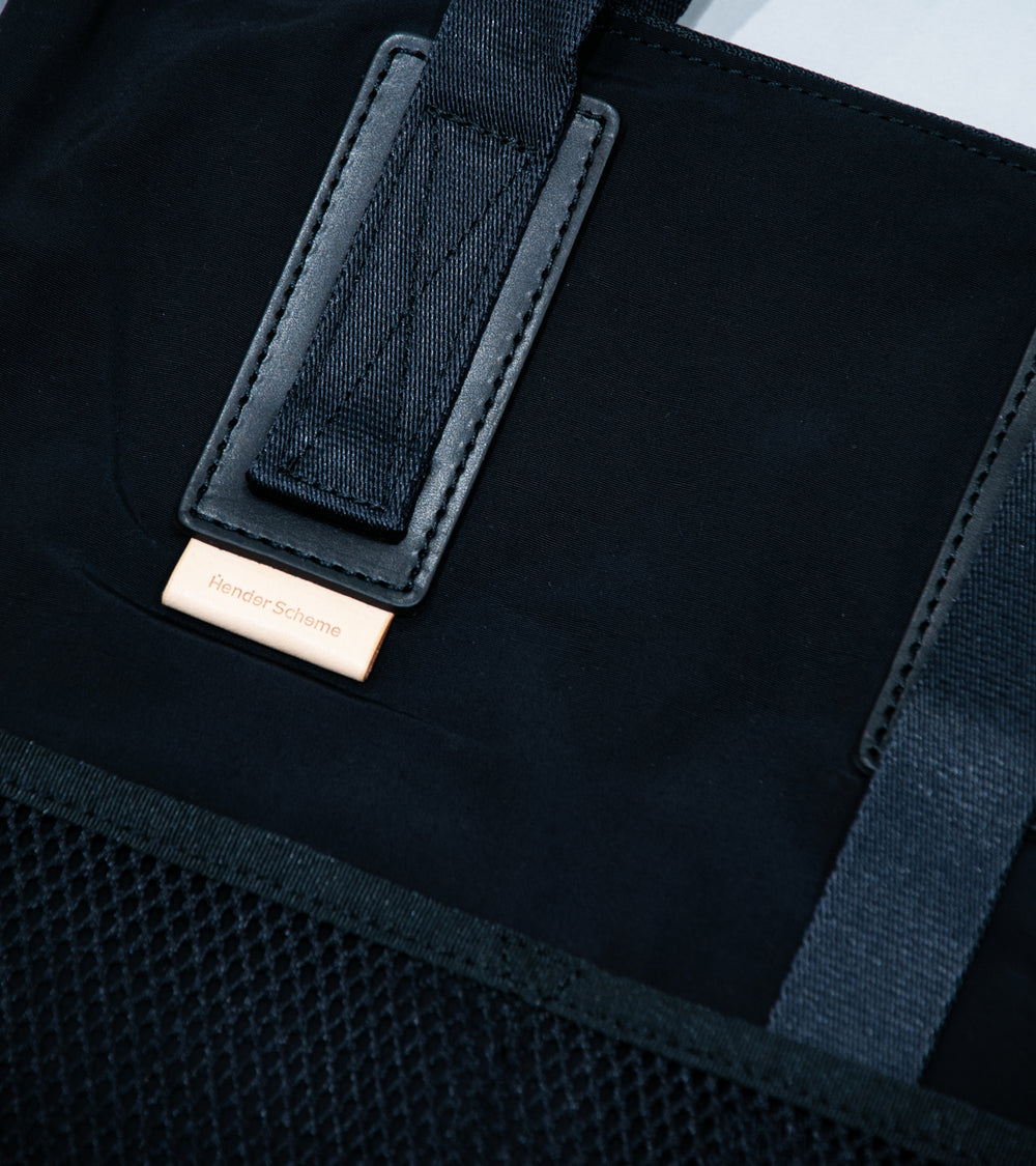 Hender Scheme 'Functional Layered Bag' (Black)