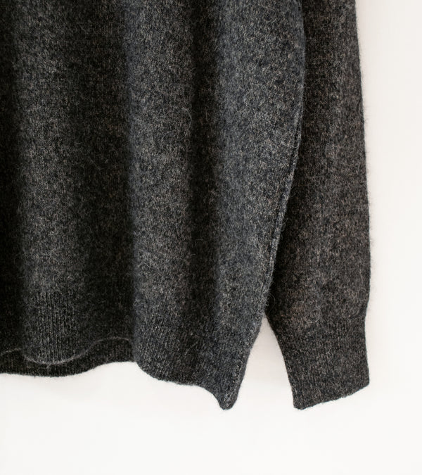 Stein 'Wool Alpaca Knit Crew Neck LS' (Charcoal)
