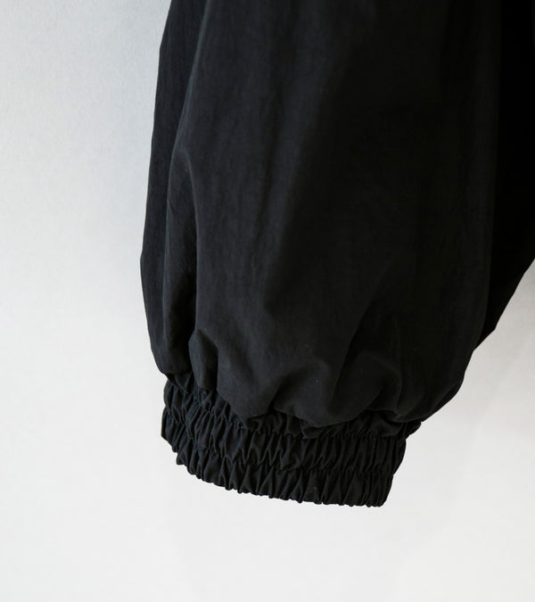 Stein 'Mouton Inner Reversible Padded Jacket' (Black / Black)