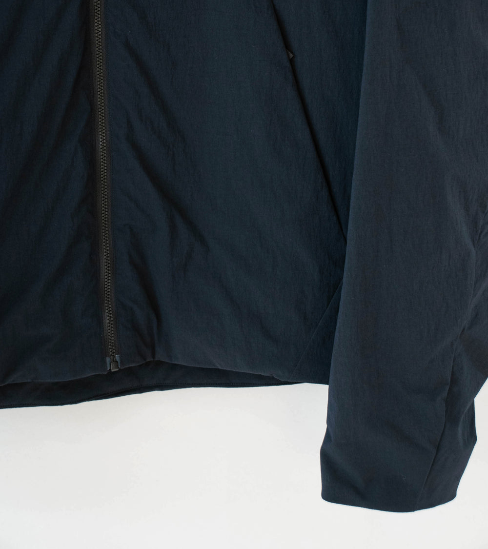 Veilance 'Mionn Insulated Jacket' (Black)