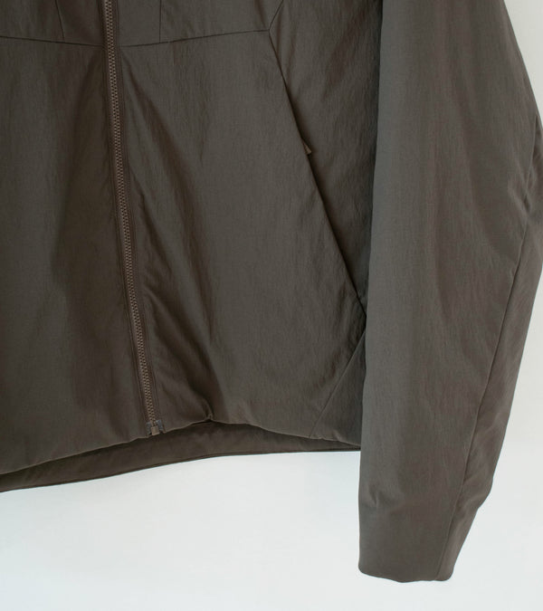 Veilance 'Mionn Insulated Jacket' (Sable)