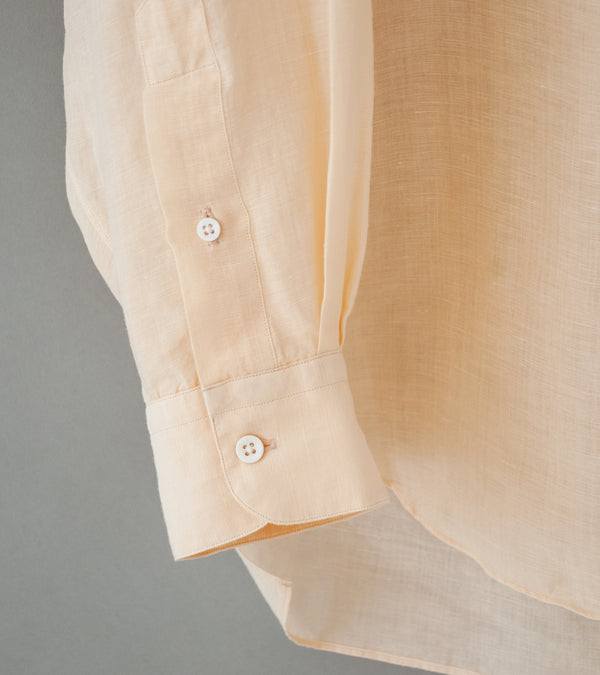 Herill 'Ramie Linen Regular Collar Shirt' (Pink)