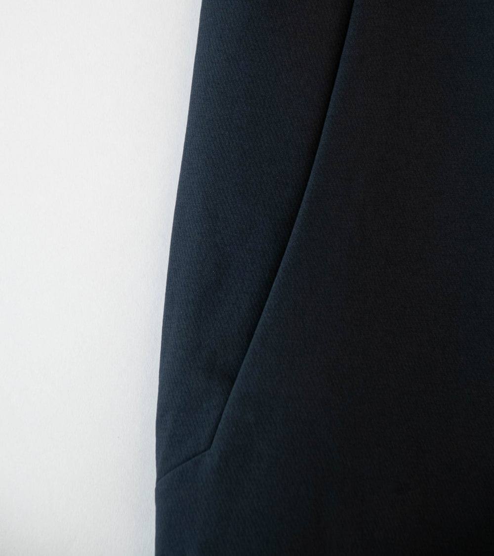 Veilance 'Corbel Pant' (Black)