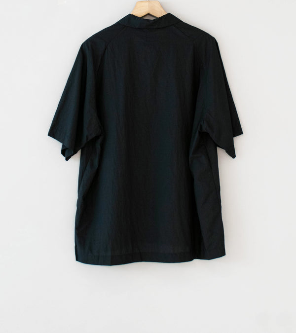 Teatora 'Open Collar Shirt Short Sleeve' (Black Hoverlayer)
