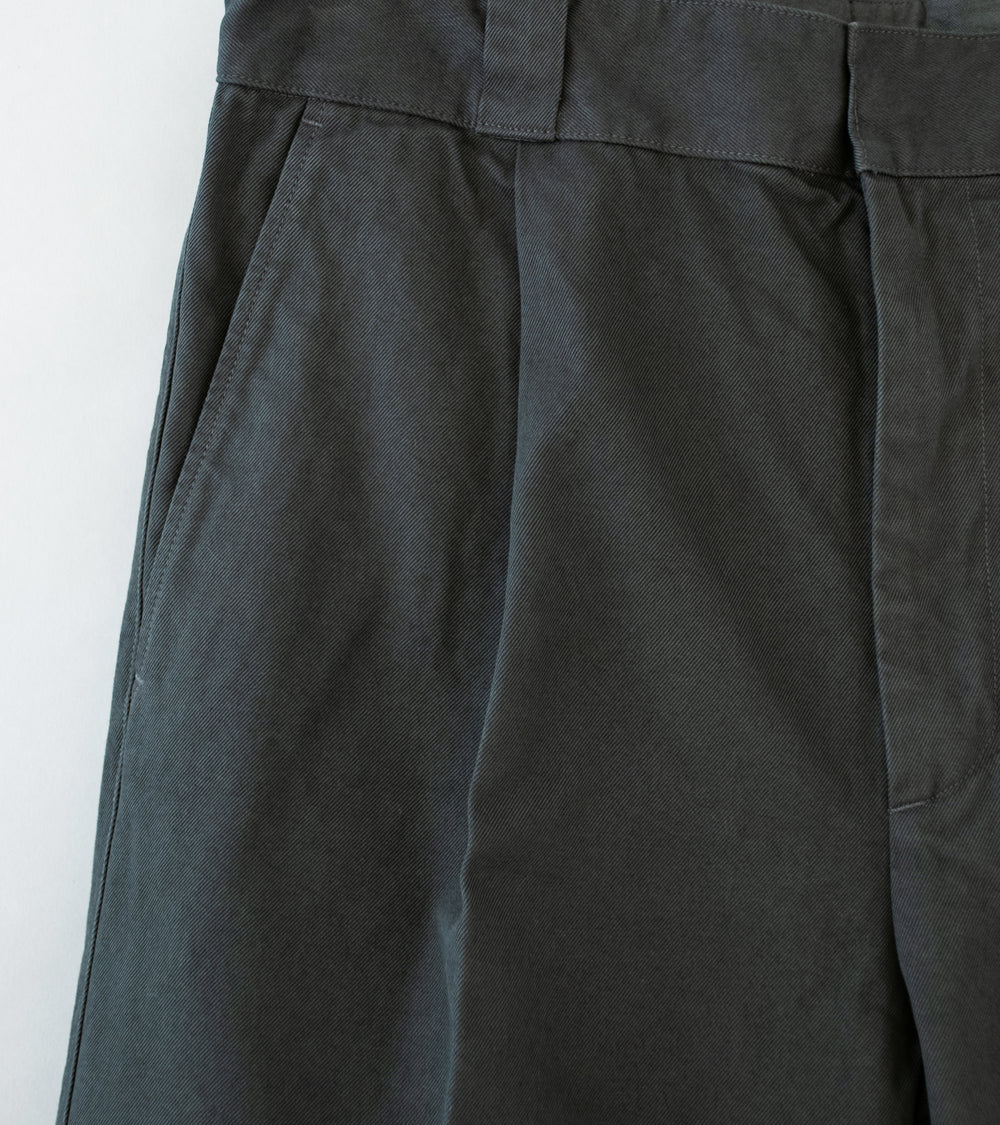 YLÈVE 'Cotton Twill Garment Dye Trousers' (Grey)