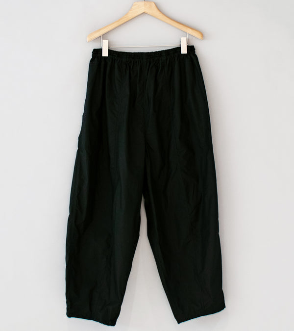 YLÈVE 'Finx Cotton Weather Easy Trousers' (Black)