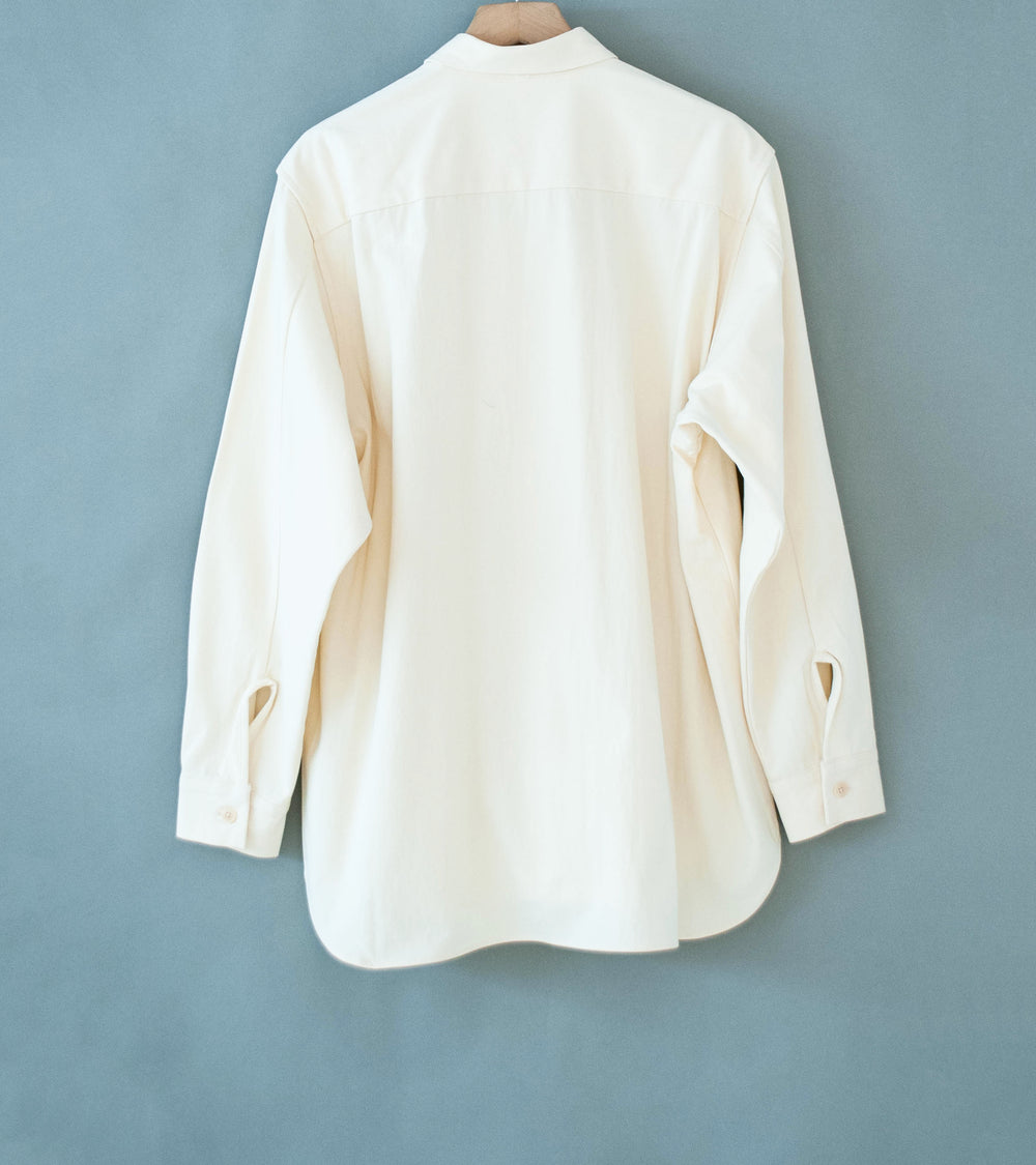 MAN-TLE 'R21 S2 Pullover Shirt' (Unbleached Tricotine)