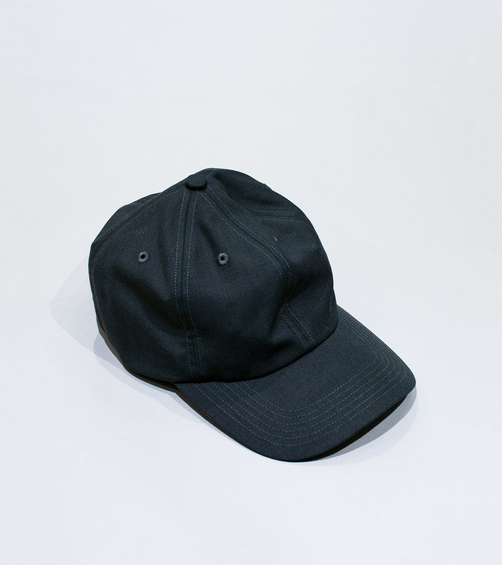 YLÈVE 'Tropical Wool Cap' (Charcoal)