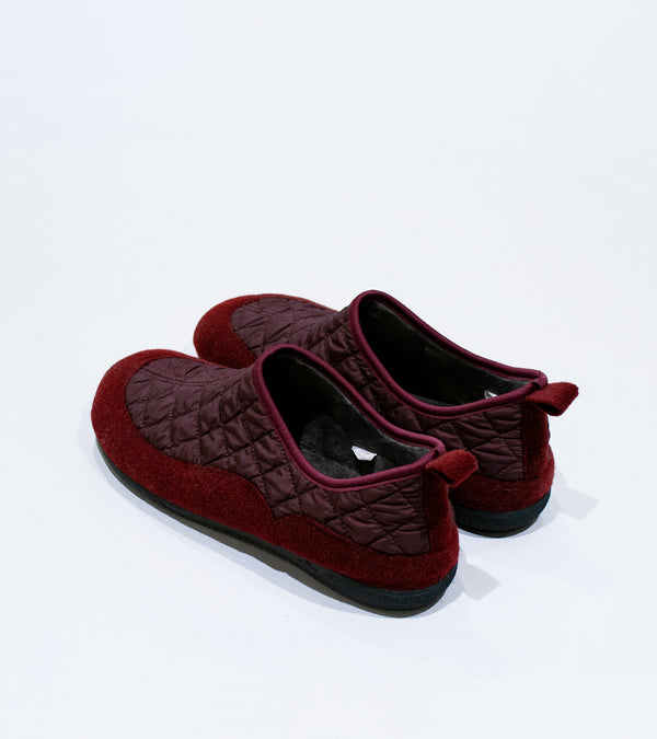 Gurus 'Valencia Shoe' (Burgundy)