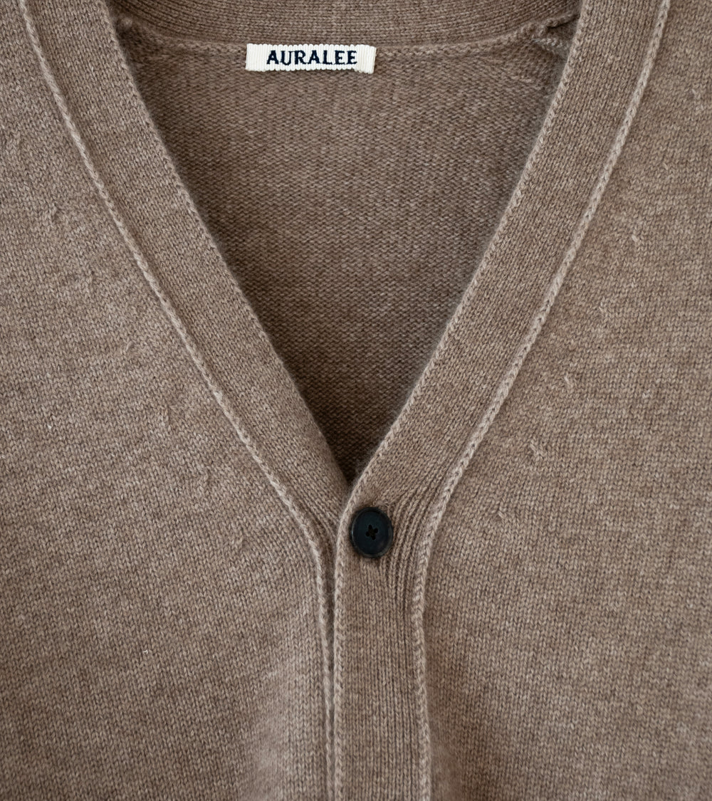 Auralee 'Baby Cashmere Knit Cardigan' (Natural Brown)