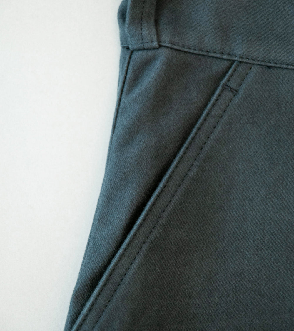 MAN-TLE 'R21 J6 Jebok Pants' (Tarmac Moleskin)