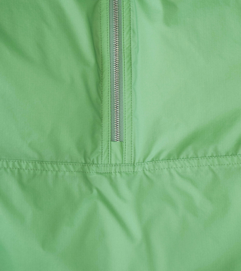Auralee 'Super Light Nylon Ripstop Down P/O Vest' (Light Green)