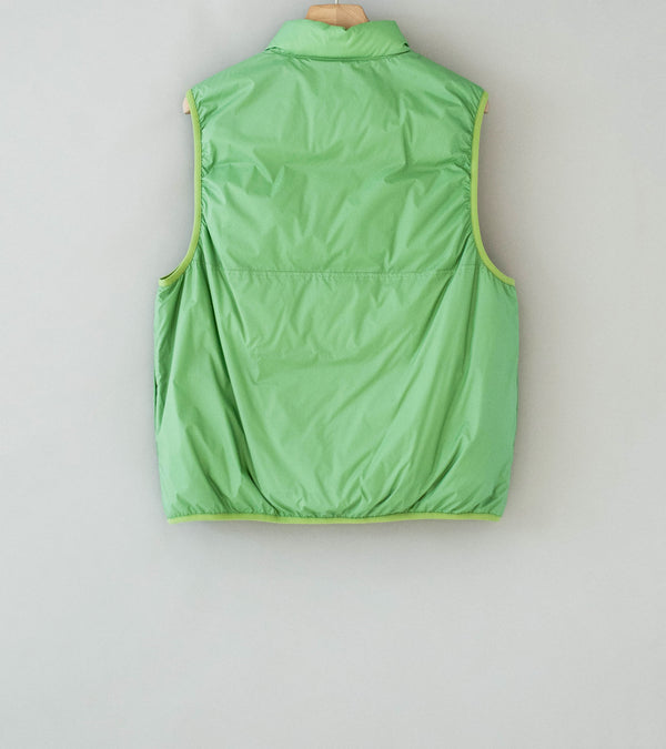 Auralee 'Super Light Nylon Ripstop Down P/O Vest' (Light Green)