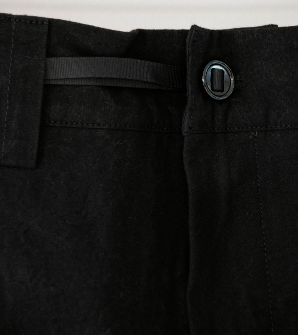MAN-TLE 'R20 P8 Sail Pants' (Black Wax)