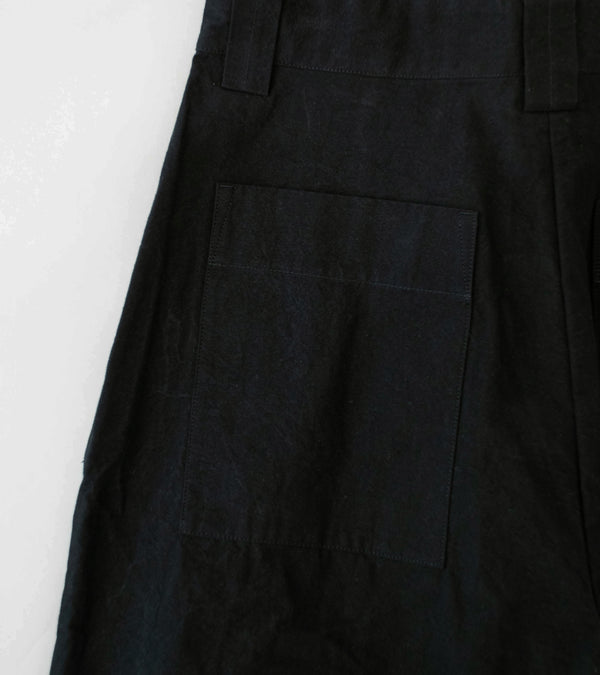 MAN-TLE 'R20 P8 Sail Pants' (Black Wax)