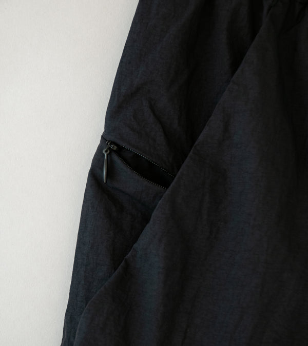 Teatora 'Wallet Shorts Resort' (Black Hoverlayer)