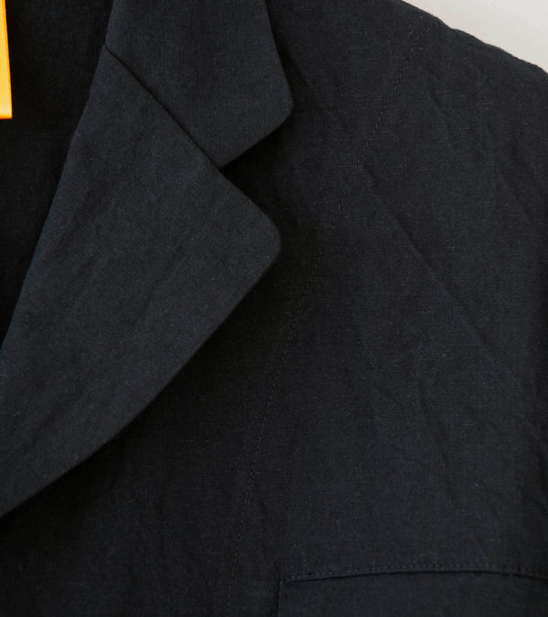 MAN-TLE 'R20 Y4 Big Blazer' (Black Linen)