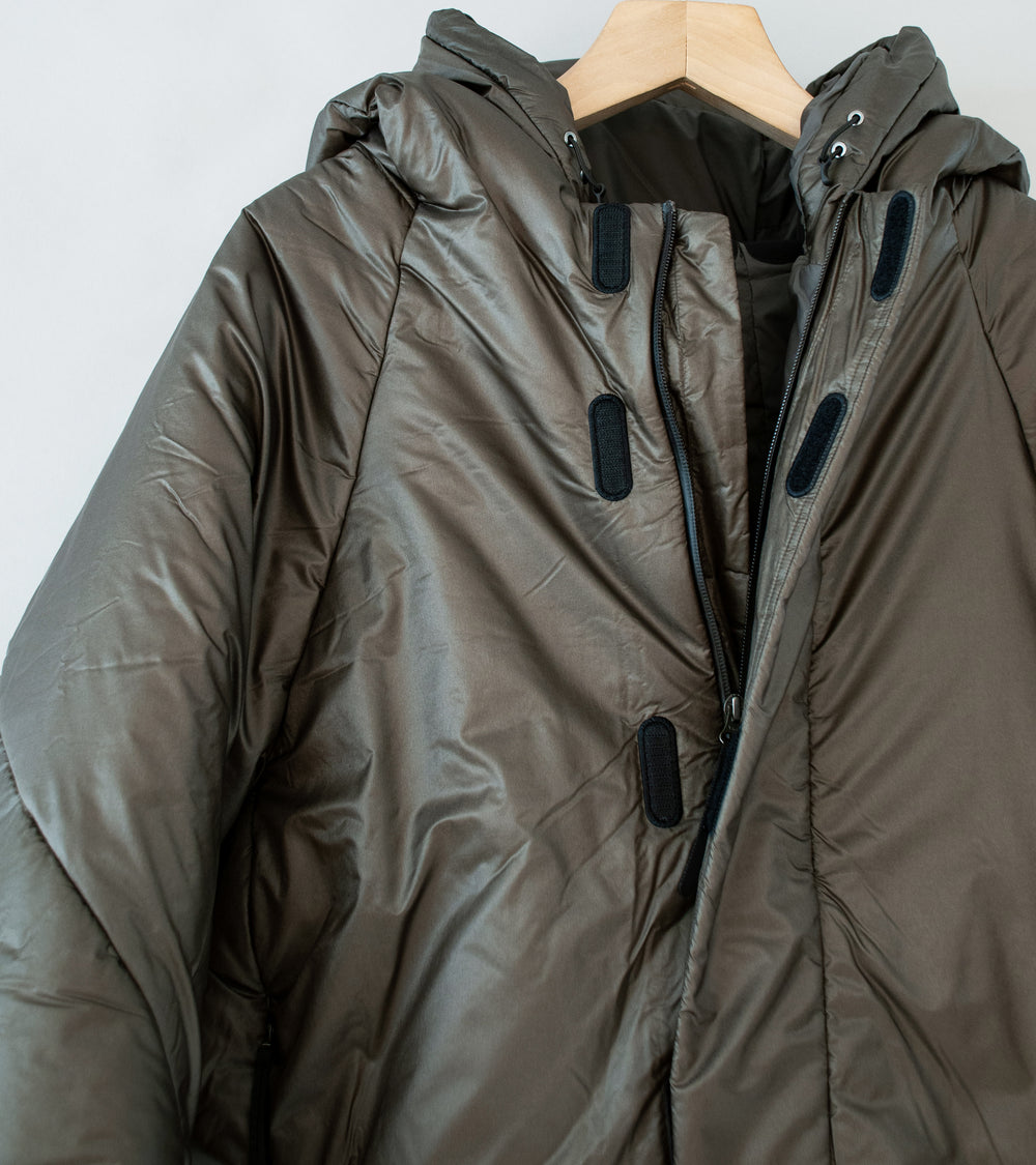 Goldwin 0 'Cloud Helicoid Parka' (Jet Brown)