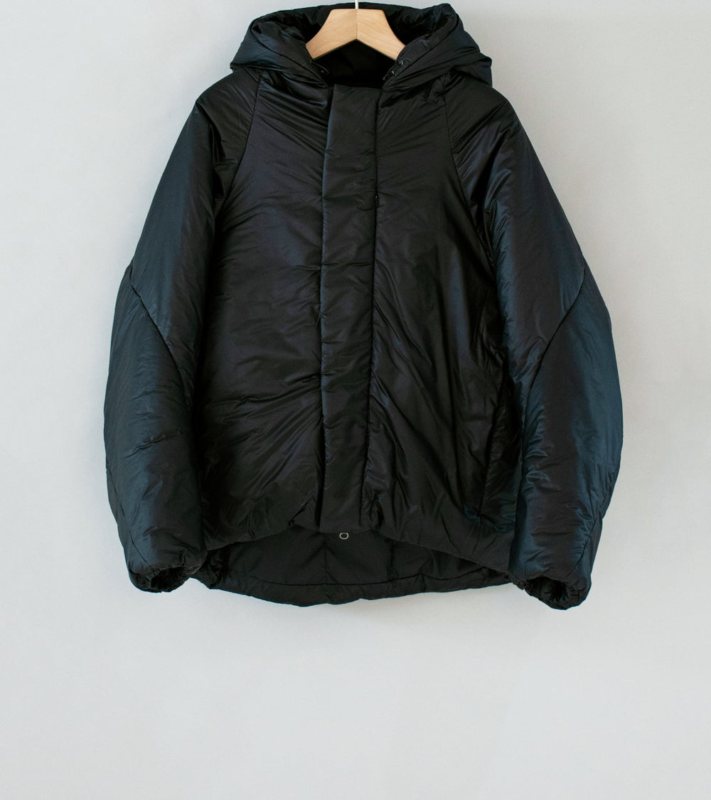 Goldwin 0 'Cloud Helicoid Parka' (Black)