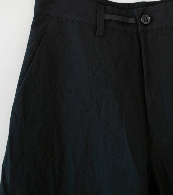 MAN-TLE 'R20 P4 Wide Pants' (Black Linen)