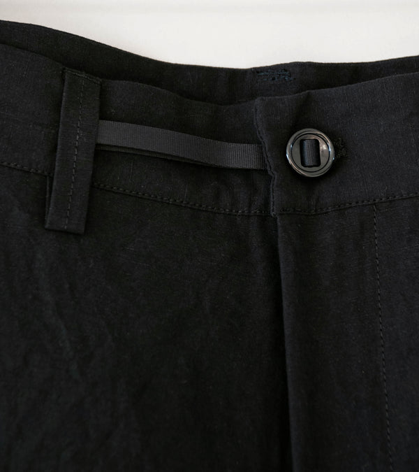MAN-TLE 'R20 P4 Wide Pants' (Black Linen)