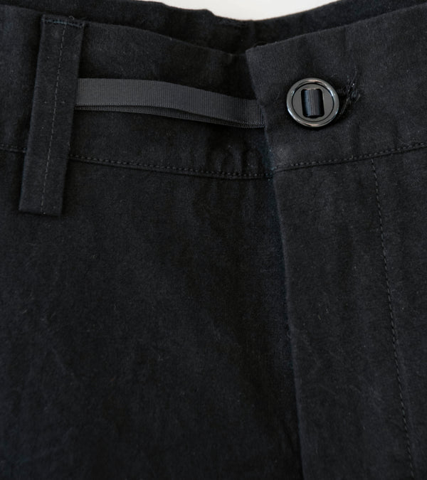 MAN-TLE 'R20 P4 Wide Pants' (Black Wax)