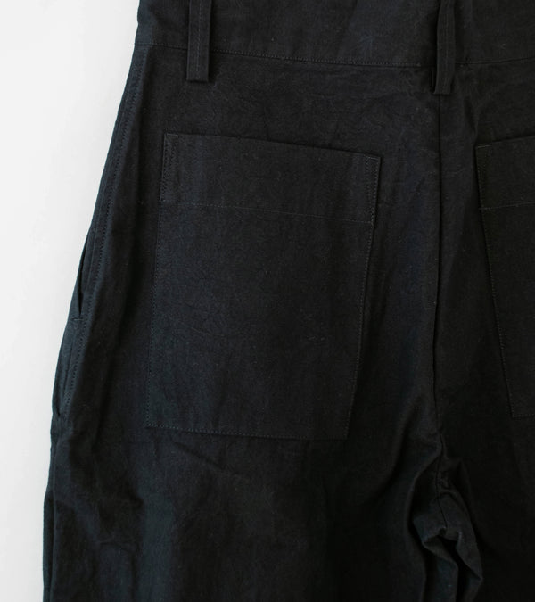 MAN-TLE 'R20 P4 Wide Pants' (Black Wax)
