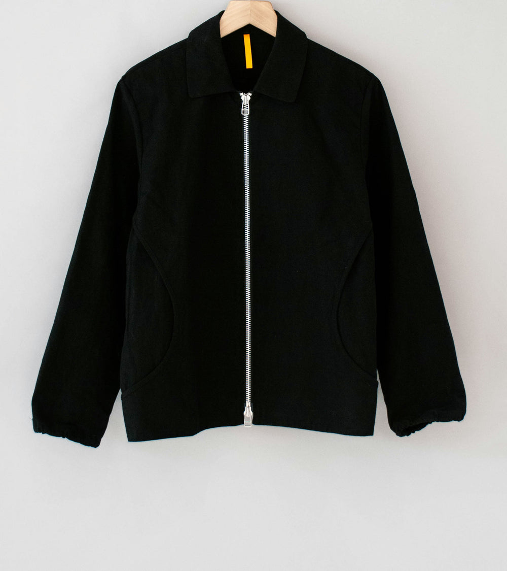 MAN-TLE 'R0 S3 Scoop Shirt' (Black Wax)