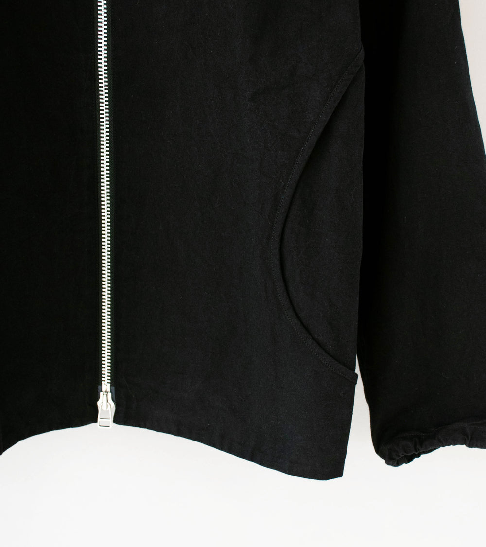 MAN-TLE 'R0 S3 Scoop Shirt' (Black Wax)