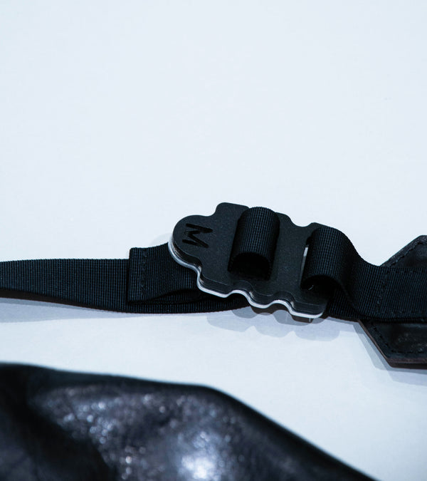 MAN-TLE 'R20 G4 Mini Messenger' (Black Hide)