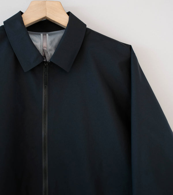 Veilance 'Centroid Jacket' (Black)