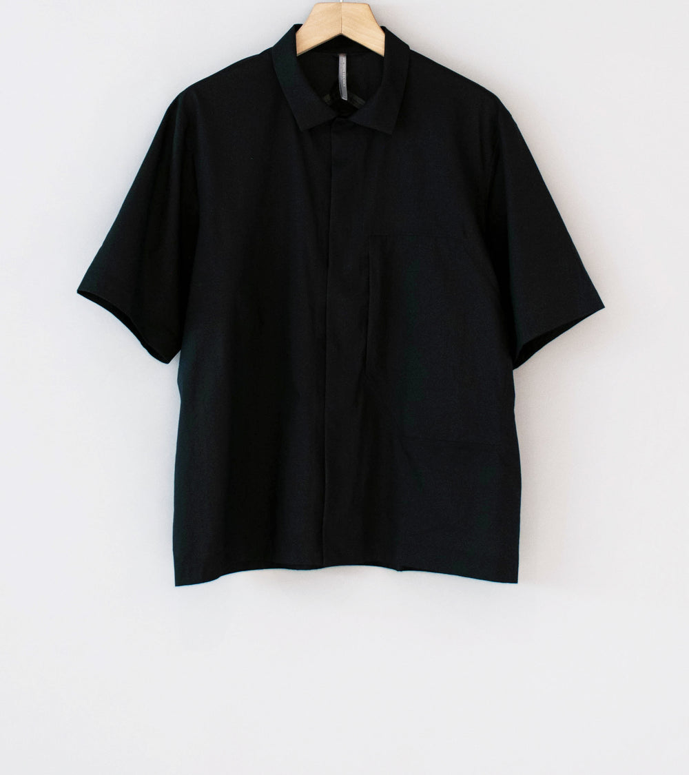 Veilance 'Demlo SS Shirt' (Black)