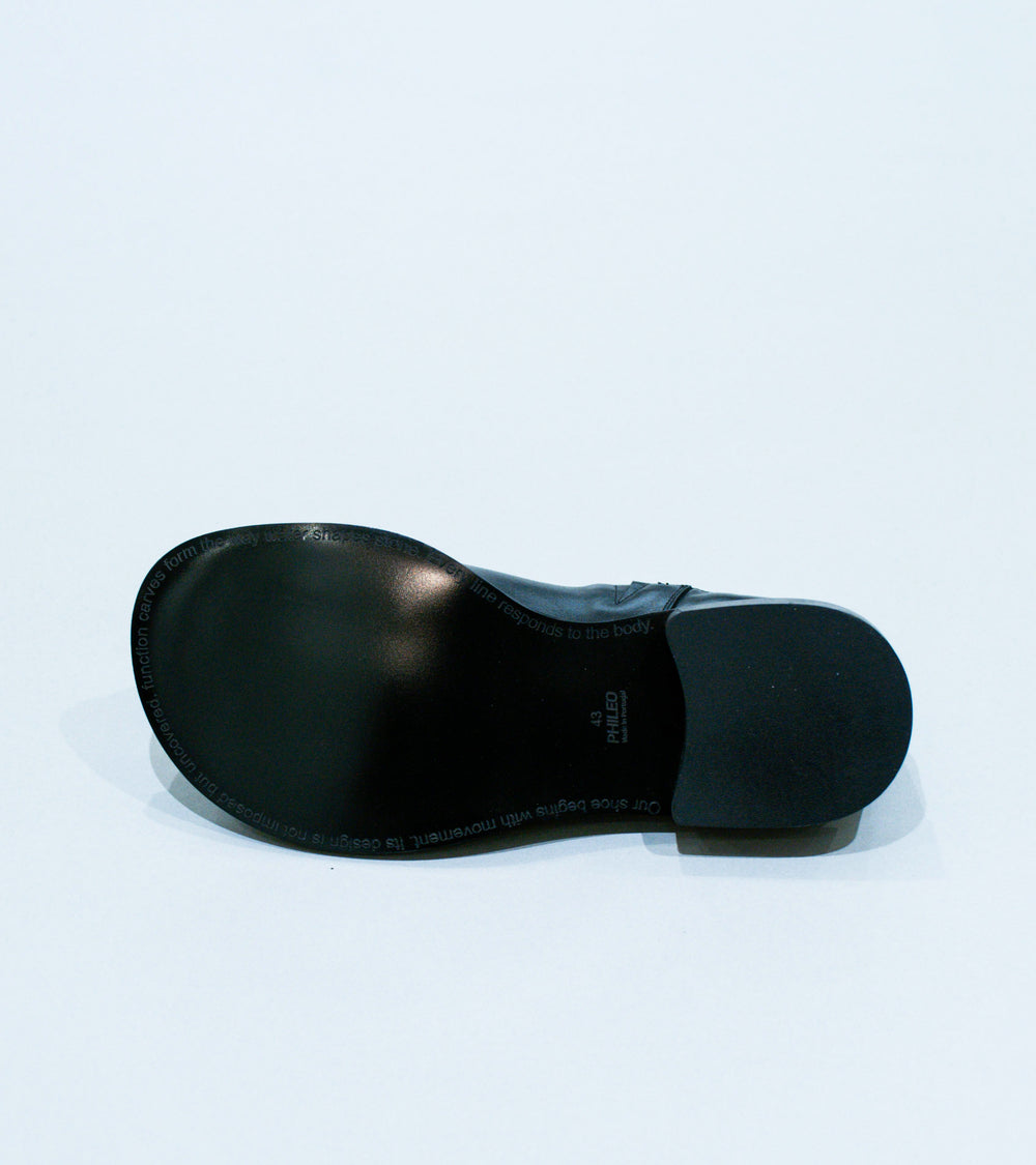 Phileo 'Clog' (Black)