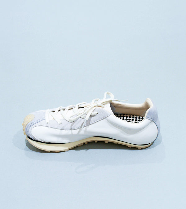 Martin Sallières 'Heel Drop Racer' (White)