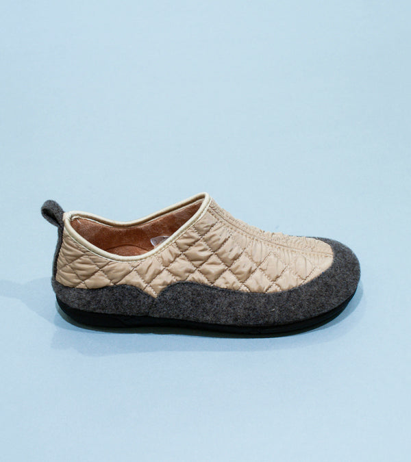 Gurus 'Valencia Shoe' (Beige)