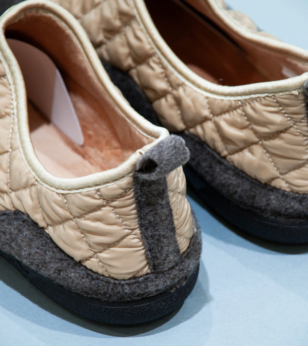 Gurus 'Valencia Shoe' (Beige)