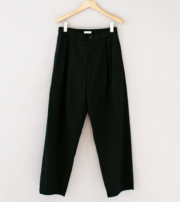 Aton 'Wide Easy Pants' (Black Tropical Wool Washi)