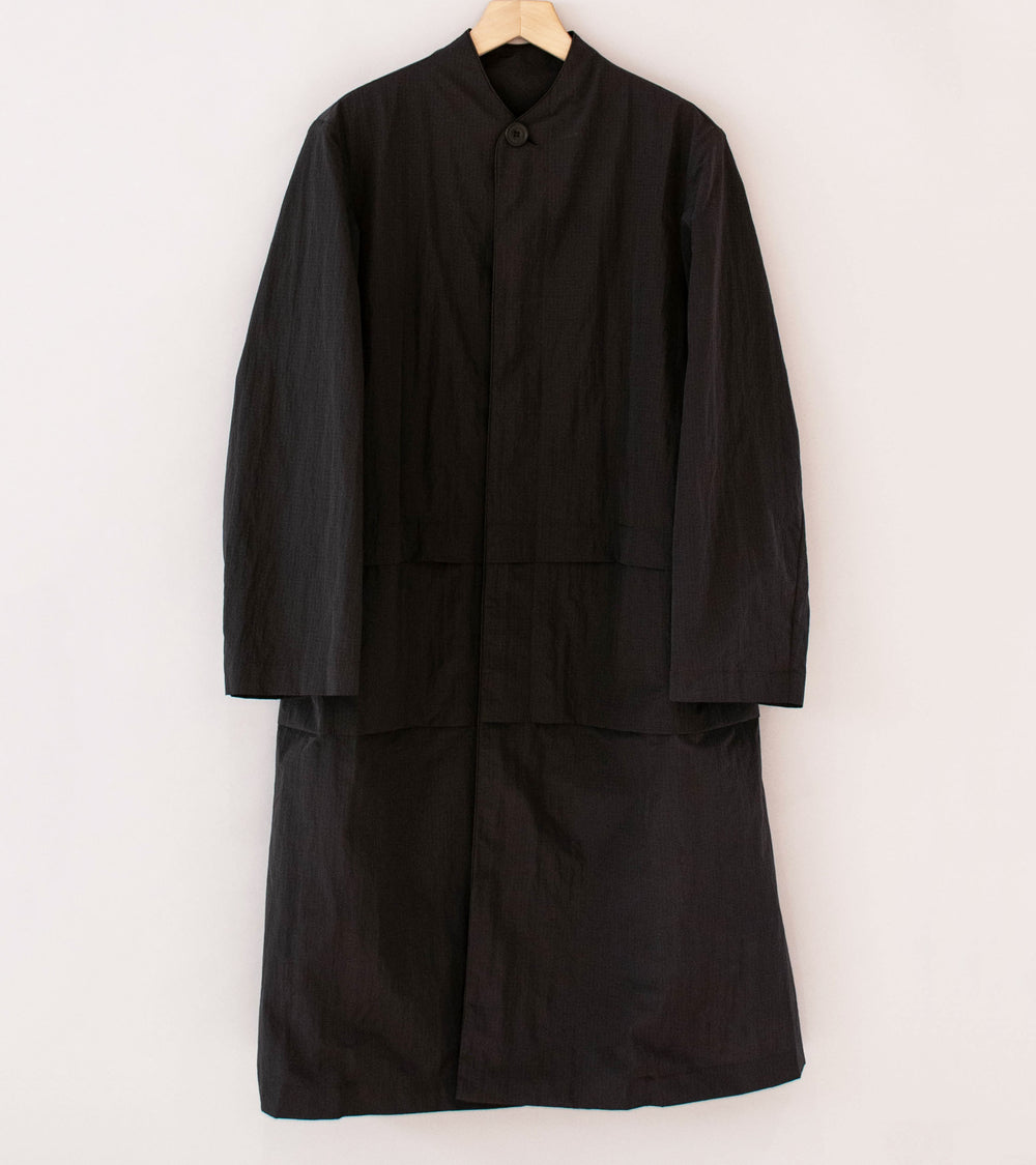 DERRICK 'Metro Coat' (Black Plum Monofilament Nylon Ripstop)