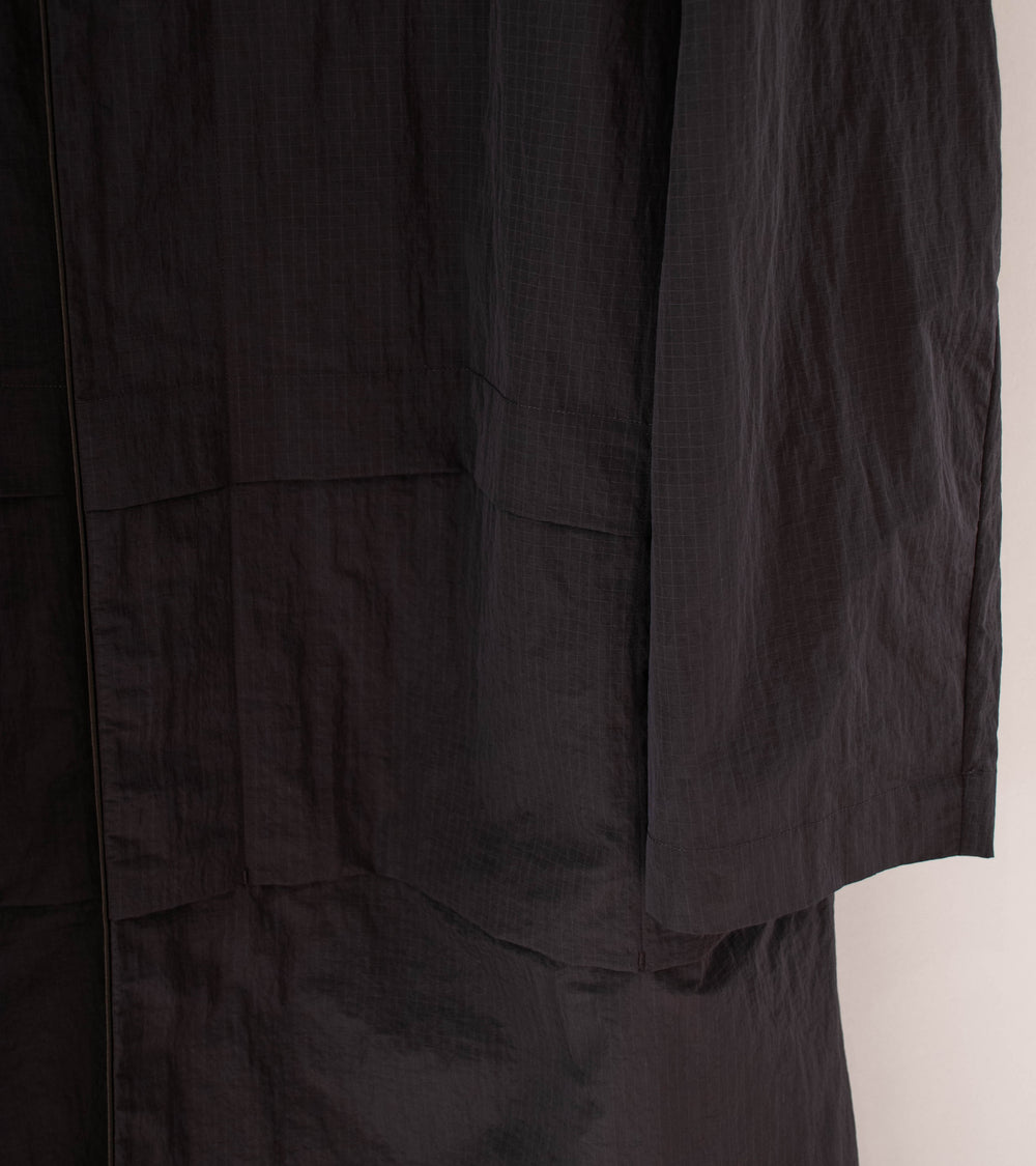 DERRICK 'Metro Coat' (Black Plum Monofilament Nylon Ripstop)