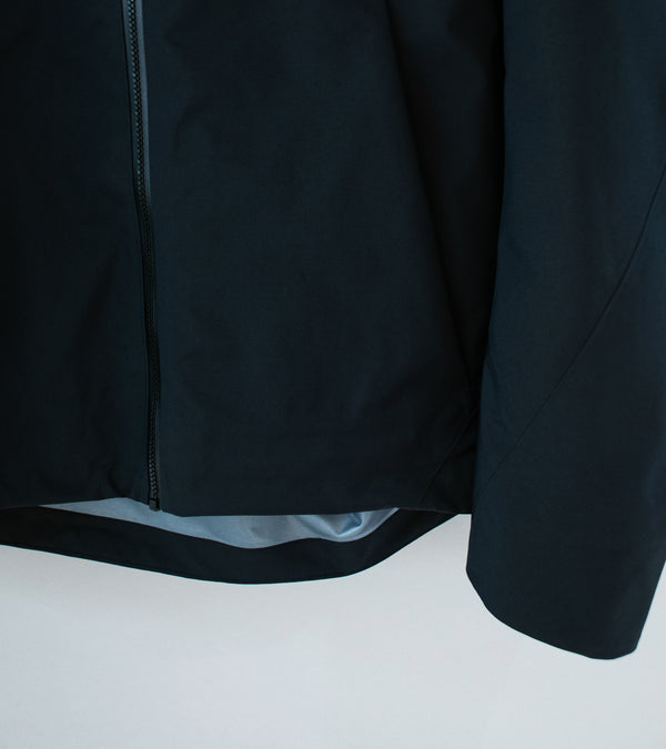 Veilance 'Arris Jacket' (Black)