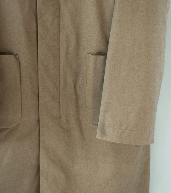 DERRICK 'Stance Coat' (Khaki Chambray Water Repellent Organic Cotton Twill)