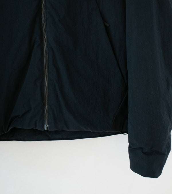 Veilance 'Mionn Insulated Jacket' (Black)