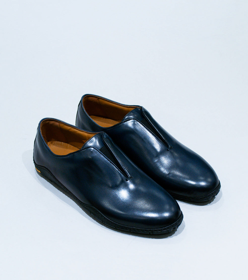 DERRICK 'Oxford Runner' (Midnight Hand Burnished Calf Leather)