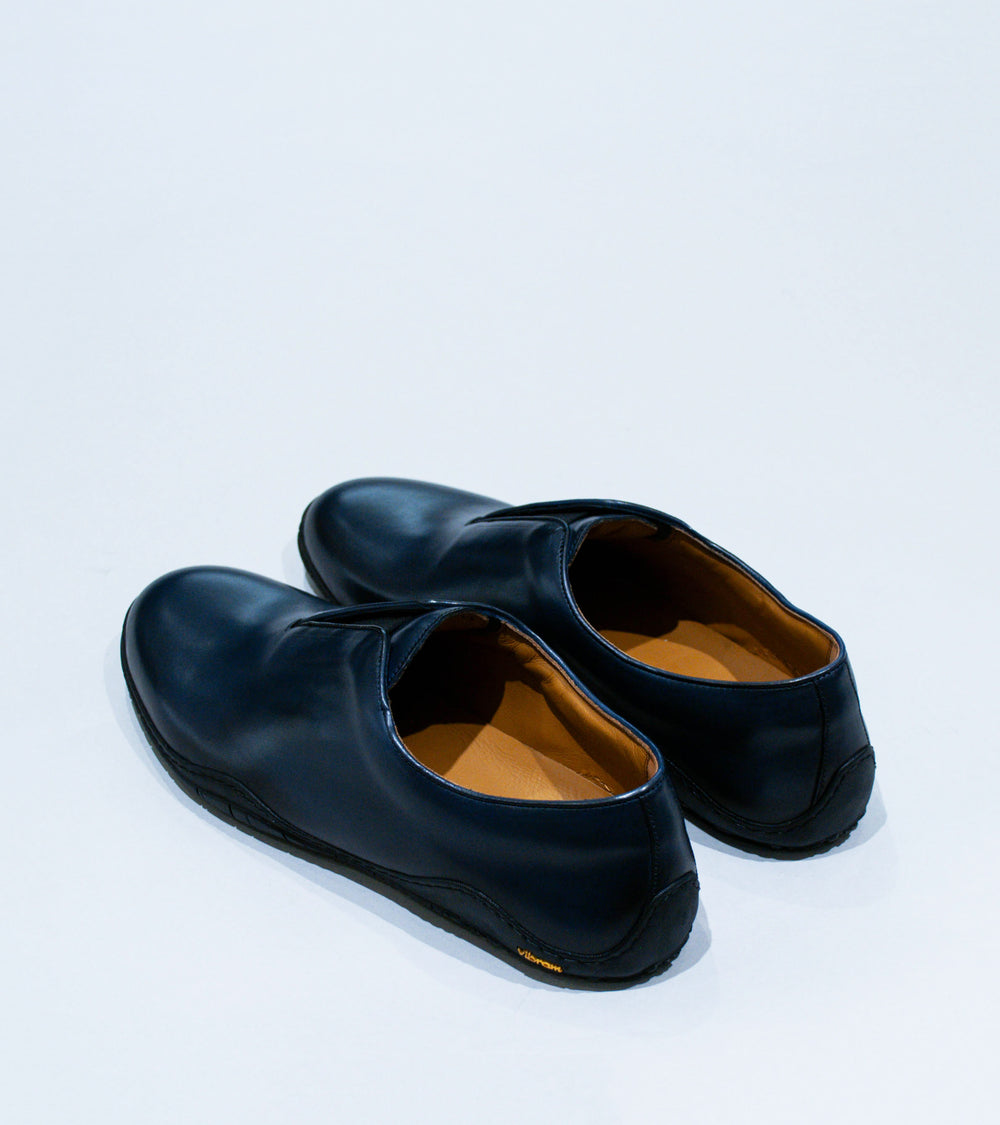 DERRICK 'Oxford Runner' (Midnight Hand Burnished Calf Leather)