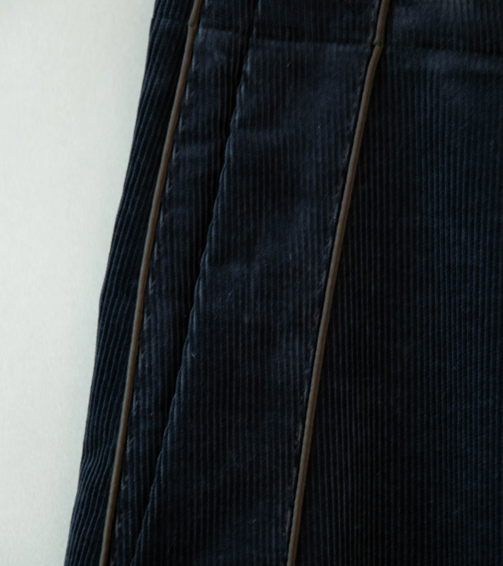 DERRICK 'Cord Transit Trouser' (Ash Black Italian Pontoglio Corduroy)